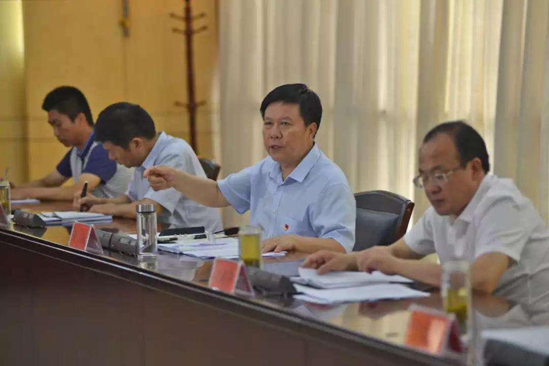 市委书记周斌调研市政重点项目和老旧小区改造工作